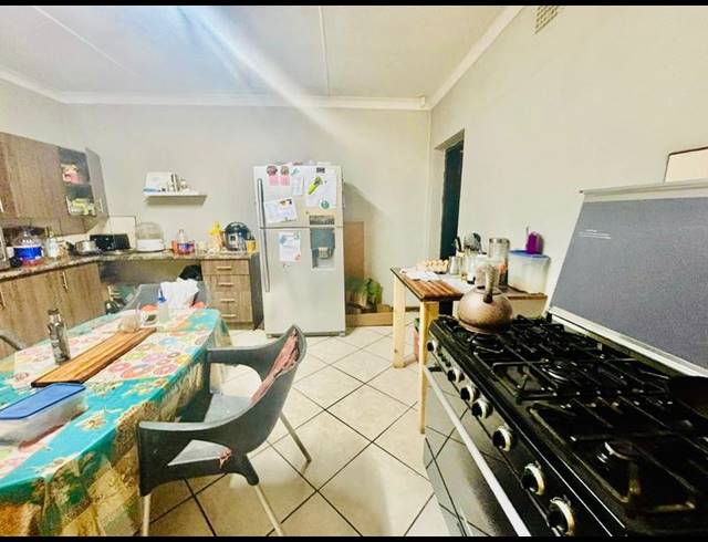 4 BEDROOM HOUSE FOR SALE IN VANDERBIJLPARK SW 1